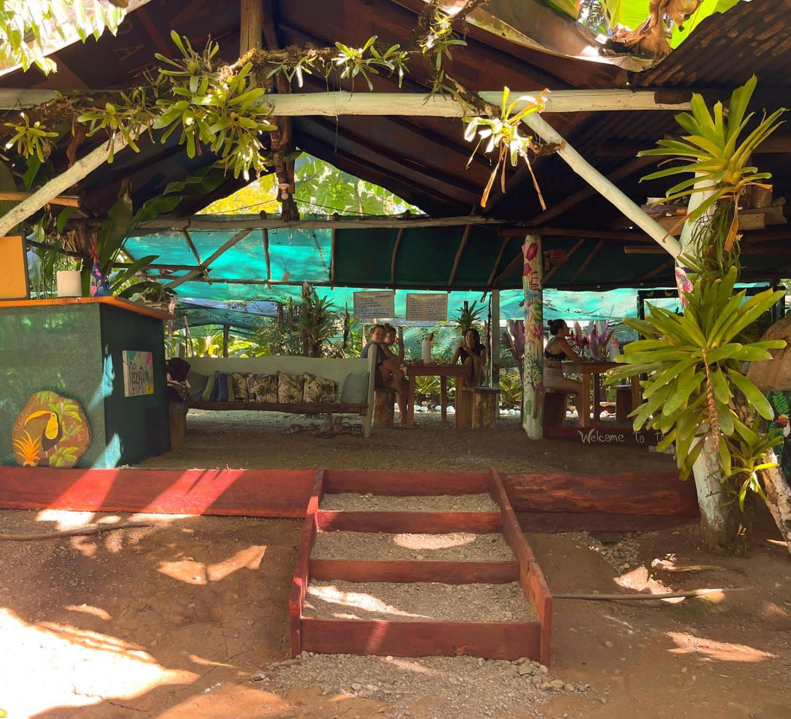 Rio Agujitas Eco Farm Hostel And Tours Drakes Bay Exterior foto